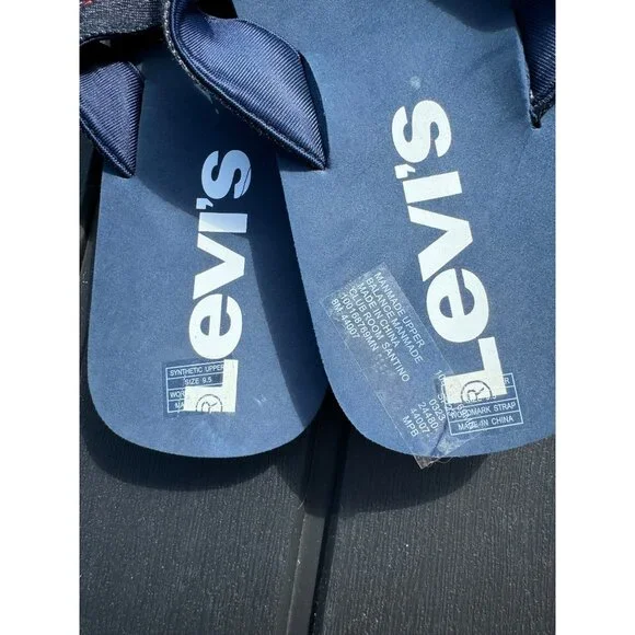 Levi's Men's Wordmark Slip-on Thong Sandals, Blue, Size 9.5, NWOT - Picture 4 of 4
